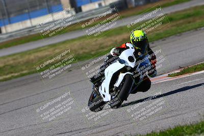 media/Jan-21-2023-Fastrack Riders (Sat) [[fcf3f88a30]]/Level 2/Session 4 Turn 6-Mountian Shot/